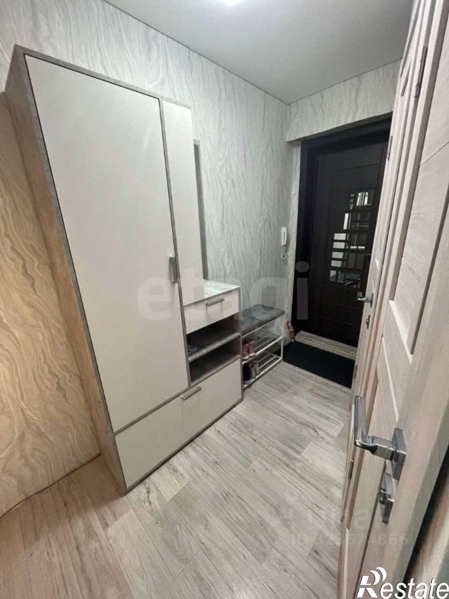 Купить квартиру за 3 100 000 рублей на городской округ Курган