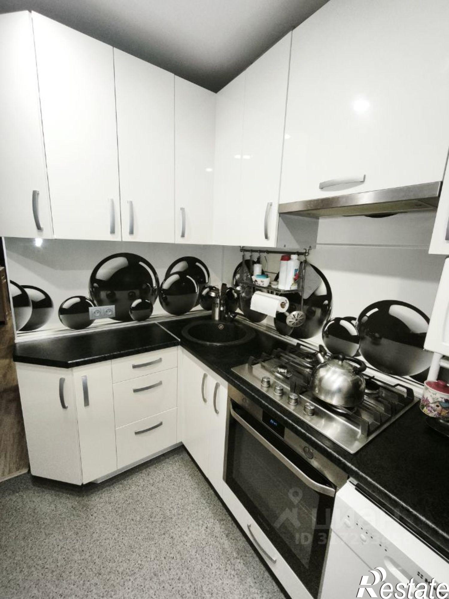 Купить квартиру за 5 850 000 рублей на Курган, улица Васильева, 5