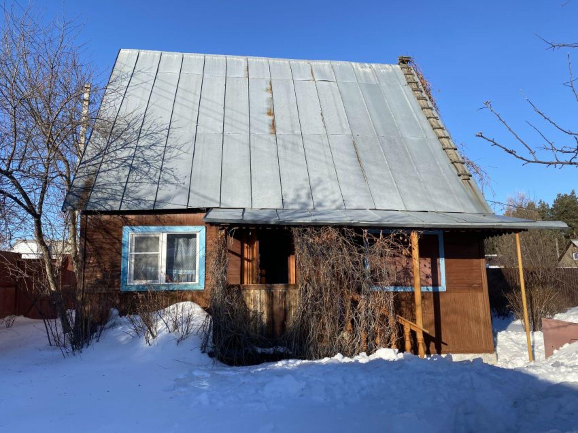 Купить дачу, дом, коттедж за 2 590 000 рублей на СНТ Салют