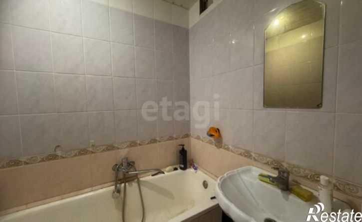 3-комн квартира Курган, жилой район Заозёрный, 6-й микрорайон, 4