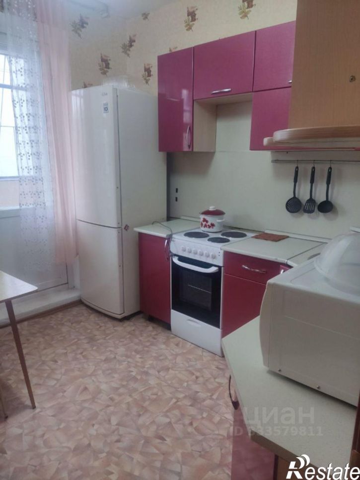 1-комн квартира Курган, жилой район Заозёрный, 6-й микрорайон, 20