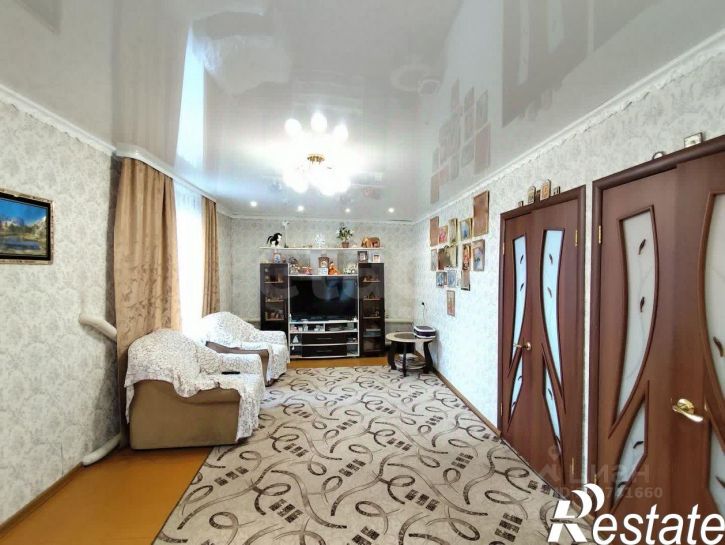 3-комн квартира улица Валентины Ушаковой, 8,  д. 8