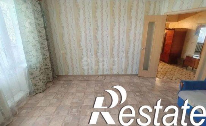 2-комн квартира улица Автомобилистов, 72,  д. 72